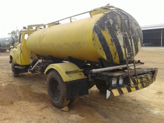 ขายด่วน6ล้อหน้ายาวรถน้ำNISSAN ตามสภาพราคาเบาๆโทร0843923995