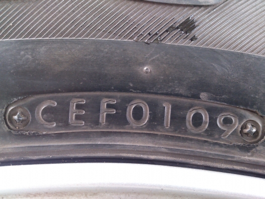 ขายแม็กมิตซู ปาเจโร่ 6รูขอบ16 พร้อมยางบริดสโตน265/70R16 ปี09 ชุดละ 3900