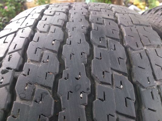 ขายแม็กมิตซู ปาเจโร่ 6รูขอบ16 พร้อมยางบริดสโตน265/70R16 ปี09 ชุดละ 3900