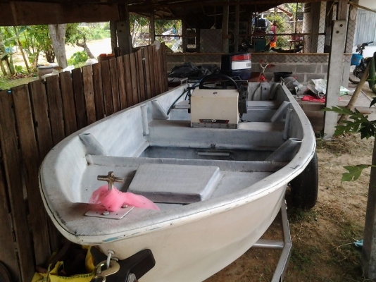 เรือไฟเบอร์ 14 ฟุต yamaha 25 hp