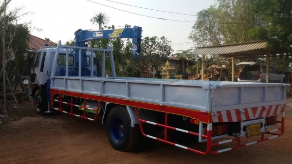 ขายหกล้อติดเครน Hino FF3H 195 แรง ยาว 7.20 เมตร ยาง 900.20  ปี 39 เครน 4.5 ตัน 3 ปอก จ่าอู้ด 081-2995537