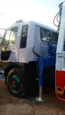 ขายหกล้อติดเครน Hino FF3H 195 แรง ยาว 7.20 เมตร ยาง 900.20  ปี 39 เครน 4.5 ตัน 3 ปอก จ่าอู้ด 081-2995537