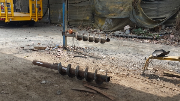 ขายแม็คโครเจาะหลุม.โต20...30 ซ.ม..เจาะขุด..ล้วง