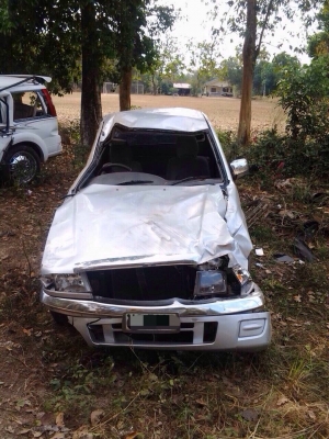 มาสด้าโอเพ้นเเคป  ปี03 เครื่อง2500 โอนลอยๆบุคคลแยกขายทุกอย่างเครื่องเกียรสมบูรณ์มากมีอีกหลายรุ่น