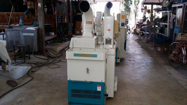 เครื่องสีข้าวกล้องเก่าญี่ปุ่น  SATAKE  GPS 350ฺBX  สภาพสวย เครื่องพร้อมใช้งาน  ไม่เคยใช้งานในไทย