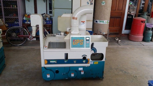 เครื่องสีข้าวกล้องเก่าญี่ปุ่น  SATAKE  GPS 350ฺBX  สภาพสวย เครื่องพร้อมใช้งาน  ไม่เคยใช้งานในไทย