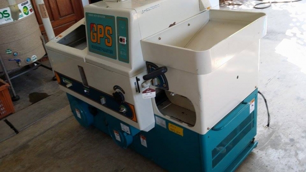 เครื่องสีข้าวกล้องเก่าญี่ปุ่น SATAKE GPS 300ฺB(2) สภาพสวย เครื่องพร้อมใช้งาน ไม่เคยใช้งานในไทย เครื่องสีข้าวกล้องเก่าญี่ปุ่น SATAKE GPS 300ฺB(2) สภาพสวย เครื่องพร้อมใช้งาน ไม่เคยใช้งานในไทย