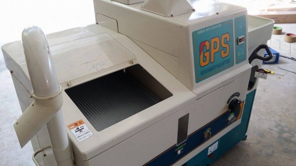 เครื่องสีข้าวกล้องเก่าญี่ปุ่น SATAKE GPS 300ฺB(2) สภาพสวย เครื่องพร้อมใช้งาน ไม่เคยใช้งานในไทย เครื่องสีข้าวกล้องเก่าญี่ปุ่น SATAKE GPS 300ฺB(2) สภาพสวย เครื่องพร้อมใช้งาน ไม่เคยใช้งานในไทย