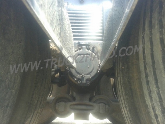 รถ 10 ล้อ หัวลาก ISUZU  รุ่น GXZ23KZ22  360  แรงม้า สามารถดูสภาพรถและทดลองขับได้ที่ศูนย์พักรถ truck2hand ที่จังหวัดสระบุรีและยังสามารถต่อรองราคาได้อีกครับ