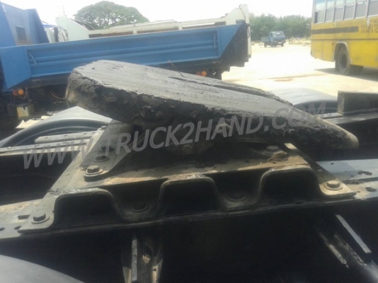 รถ 10 ล้อ หัวลาก ISUZU  รุ่น GXZ23KZ22  360  แรงม้า สามารถดูสภาพรถและทดลองขับได้ที่ศูนย์พักรถ truck2hand ที่จังหวัดสระบุรีและยังสามารถต่อรองราคาได้อีกครับ