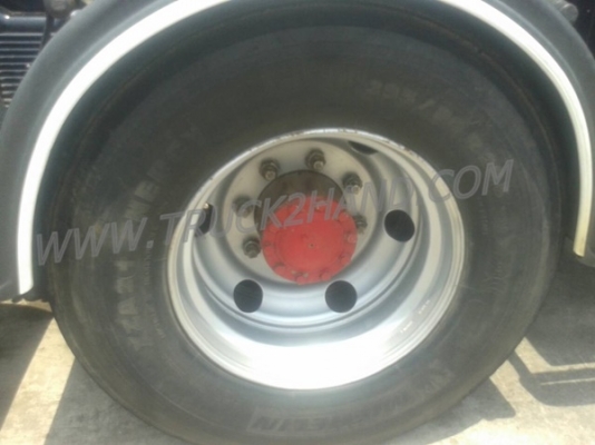 รถ 10 ล้อ หัวลาก ISUZU  รุ่น GXZ23KZ22  360  แรงม้า สามารถดูสภาพรถและทดลองขับได้ที่ศูนย์พักรถ truck2hand ที่จังหวัดสระบุรีและยังสามารถต่อรองราคาได้อีกครับ