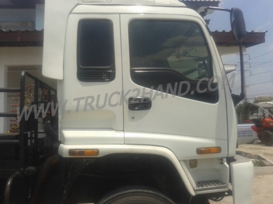 รถ 10 ล้อ หัวลาก ISUZU  รุ่น GXZ23KZ22  360  แรงม้า สามารถดูสภาพรถและทดลองขับได้ที่ศูนย์พักรถ truck2hand ที่จังหวัดสระบุรีและยังสามารถต่อรองราคาได้อีกครับ