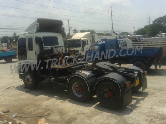 รถ 10 ล้อ หัวลาก ISUZU  รุ่น GXZ23KZ22  360  แรงม้า สามารถดูสภาพรถและทดลองขับได้ที่ศูนย์พักรถ truck2hand ที่จังหวัดสระบุรีและยังสามารถต่อรองราคาได้อีกครับ