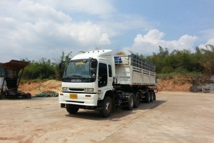 รถ 10 ล้อ หัวลาก ISUZU  รุ่น GXZ23KZ22  360  แรงม้า สามารถดูสภาพรถและทดลองขับได้ที่ศูนย์พักรถ truck2hand ที่จังหวัดสระบุรีและยังสามารถต่อรองราคาได้อีกครับ
