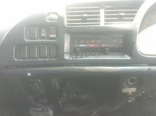 รถ 10 ล้อ หัวลาก ISUZU  รุ่น GXZ23KZ22  360  แรงม้า สามารถดูสภาพรถและทดลองขับได้ที่ศูนย์พักรถ truck2hand ที่จังหวัดสระบุรีและยังสามารถต่อรองราคาได้อีกครับ