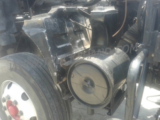 รถ 10 ล้อ หัวลาก ISUZU  รุ่น GXZ23KZ22  360  แรงม้า สามารถดูสภาพรถและทดลองขับได้ที่ศูนย์พักรถ truck2hand ที่จังหวัดสระบุรีและยังสามารถต่อรองราคาได้อีกครับ