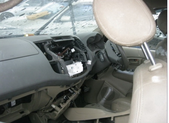 ขาย VIGO CHAMP ตัวสูงปี 13 รถอุบัติเหตุ