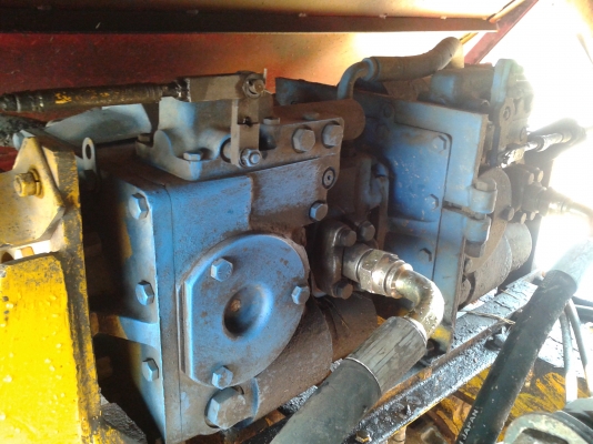 ขายรถเกี่ยวเกษตรพัฒนา รุ่นจ้าวช้างไวไฟ ปี55 ขายรถเกี่ยวเกษตรพัฒนา รุ่นจ้าวช้างไวไฟ ปี55