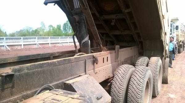 ขายไอ้หลง M6 ปี 46 MMTFN627PNC มีระบบลากพ่วง เครื่อง 6D16 โบอินเตอร์ 260 แรงม้า เกียร์ Easton คัสซีสวยจัด แอร์เย็น ยางเต็ม ทะเบียนเต็มพร้อมโอน ขายไอ้หลง M6 ปี 46 MMTFN627PNC มีระบบลากพ่วง เครื่อง 6D16 โบอินเตอร์ 260 แรงม้า เกียร์ Easton คัสซีสวยจัด แอร์เย็น ยางเต็ม ทะเบียนเต็มพร้อมโอน