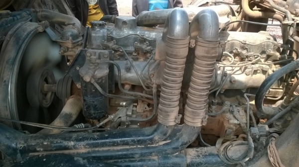 ขายไอ้หลง M6 ปี 46 MMTFN627PNC มีระบบลากพ่วง เครื่อง 6D16 โบอินเตอร์ 260 แรงม้า เกียร์ Easton คัสซีสวยจัด แอร์เย็น ยางเต็ม ทะเบียนเต็มพร้อมโอน ขายไอ้หลง M6 ปี 46 MMTFN627PNC มีระบบลากพ่วง เครื่อง 6D16 โบอินเตอร์ 260 แรงม้า เกียร์ Easton คัสซีสวยจัด แอร์เย็น ยางเต็ม ทะเบียนเต็มพร้อมโอน