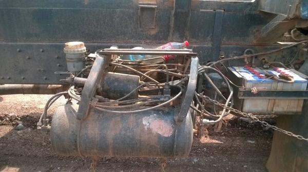 ขายไอ้หลง M6 ปี 46 MMTFN627PNC มีระบบลากพ่วง เครื่อง 6D16 โบอินเตอร์ 260 แรงม้า เกียร์ Easton คัสซีสวยจัด แอร์เย็น ยางเต็ม ทะเบียนเต็มพร้อมโอน ขายไอ้หลง M6 ปี 46 MMTFN627PNC มีระบบลากพ่วง เครื่อง 6D16 โบอินเตอร์ 260 แรงม้า เกียร์ Easton คัสซีสวยจัด แอร์เย็น ยางเต็ม ทะเบียนเต็มพร้อมโอน