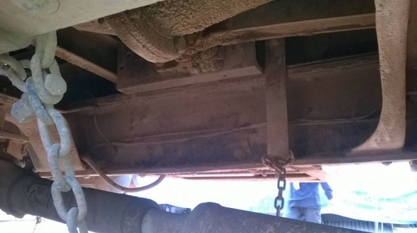 ขาย 6 ล้อหัวยาวดั้ม เครื่อง 6BD1 165 แรงม้า ปั้มลม เฟืองท้าย 210 คัสซีสวยตลอดเส้น เกียร์ร็อค เบรคทิฟฟี่  เพาวเวอร์ ทะเบียนพร้อมโอน