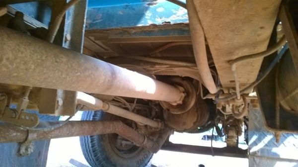 ขาย 6 ล้อหัวยาวดั้ม เครื่อง 6BD1 165 แรงม้า ปั้มลม เฟืองท้าย 210 คัสซีสวยตลอดเส้น เกียร์ร็อค เบรคทิฟฟี่  เพาวเวอร์ ทะเบียนพร้อมโอน