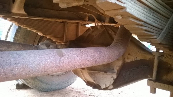 ขาย 6 ล้อหัวยาวดั้ม เครื่อง 6BD1 165 แรงม้า ปั้มลม เฟืองท้าย 210 คัสซีสวยตลอดเส้น เกียร์ร็อค เบรคทิฟฟี่  เพาวเวอร์ ทะเบียนพร้อมโอน