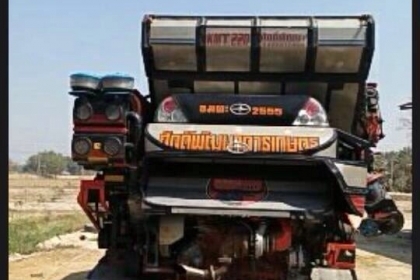 ลดแล้ว ขายรถเกี่ยว ศักดิ์ รุ่นอมตะ รถ 2 ปี ออกสดมาป้ายแดง