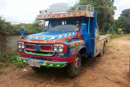 ขาย 10 ล้อ เพลาเดียว หัวยาวรถสวย เครื่อง 145 แรง เฟืองท้าย Fuso