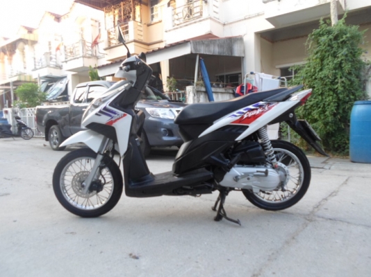 ยังไงก็ขาย click i สภาพดี ปี52 รถบ้านเดิมๆ พร้อมใช้งาน ชุดโอนครบ