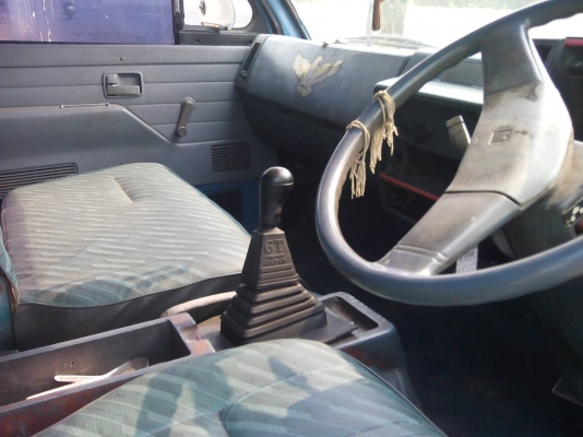 ขายรถ 6 ลัอ อิซูซุ 115 แรง NPR 59 LU5 M ปี 36 เอฟหน้าหลัง เล่มทะเบียนเอกสารพร้อมโอน เครื่องดีแคนซีสวย สนใจโทร ฉลาดศิลป์ 0810707634