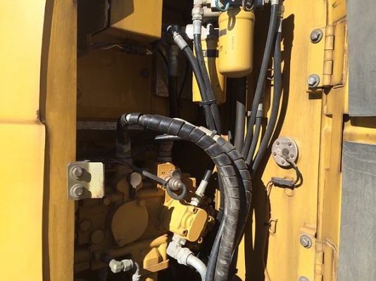 รถขุด 313CCR #HGF0****  Tel.098-858-5524 สามภพครับ