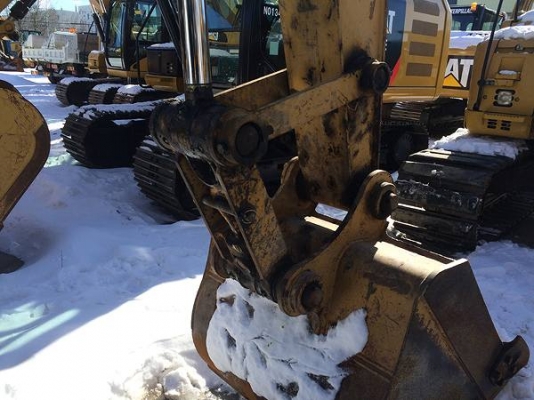 รถขุด 313CCR #HGF0****  Tel.098-858-5524 สามภพครับ