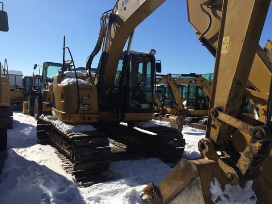 รถขุด 313CCR #HGF0****  Tel.098-858-5524 สามภพครับ