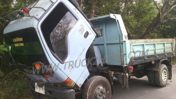 รถบรรทุก 6 ล้อ ดัมพ์ ISUZU NPR 120 แรงม้า(มาชมรถดูสภาพก่อนและสามารถต่อรองราคาได้อีก ที่ศูนย์พักรถ truck2hand จังหวัดสระบุรี)