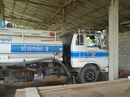 ขายรถน้ำสภาพดี HINO KL340 ขนาดบรรจุ 6000L ขายรถน้ำสภาพดี HINO KL340 ขนาดบรรจุ 6000L