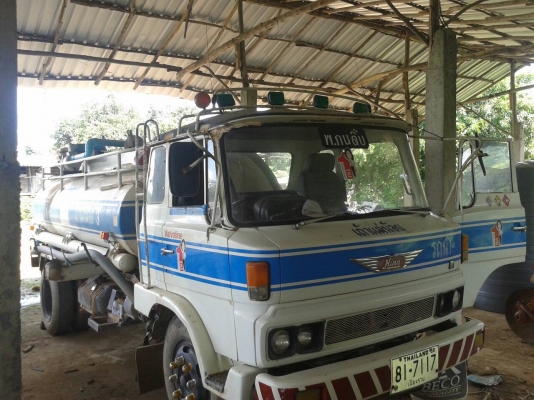 ขายรถน้ำสภาพดี HINO KL340 ขนาดบรรจุ 6000L ขายรถน้ำสภาพดี HINO KL340 ขนาดบรรจุ 6000L