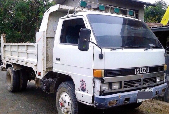 ***ขายแล้วครับขอบคุณ Truck2hand ขาย ISUZU NPR-125 6ล้อดั้มดิน5คิว ประกอบ NPR58L 4BG1-125HP ปี2543 เครื่อง4BG1-125แรง ฝาดำ เกียร์สั้น เครื่องดี แน่นดี แรงดี เกียร์ดีเข้าง่าย ไม่หลุด ช่วงล่างใหญ่ Fหน้า-หลัง คัสซีดี เสริมเหล็ก บน-ล่าง หนา แข็งแรง กระบ