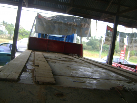 หางรถเกี่ยว     ราคา 550,000  บาท