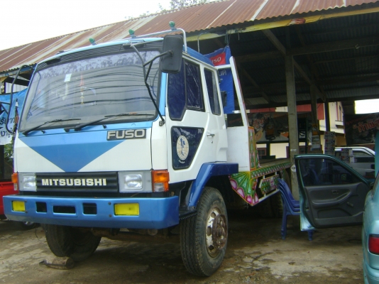 หางรถเกี่ยว     ราคา 550,000  บาท