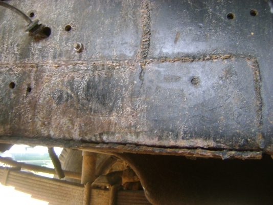 หางรถเกี่ยว     ราคา 550,000  บาท