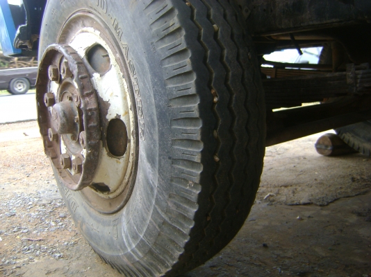 หางรถเกี่ยว     ราคา 550,000  บาท