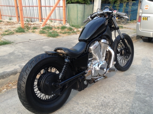 ด่วนๆ Intruder400 Bobber