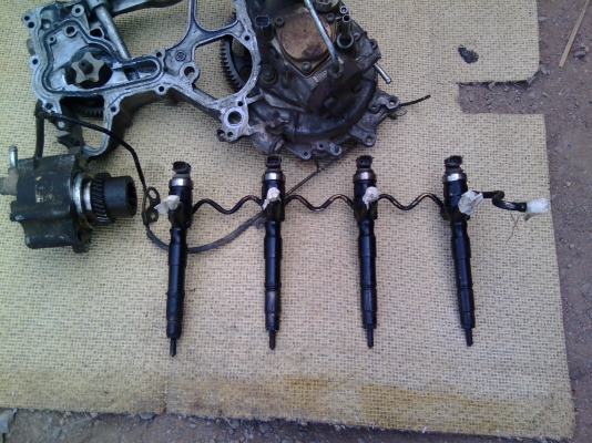 ขายอะไหล่เครื่อง วีโก้ 2.5