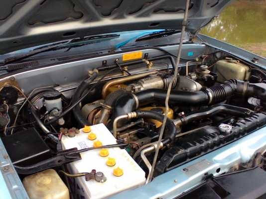 ขายด้าก้อนอายแคป เครื่อง2.5 ล้อแมก แมคลายเนอ แอร์เย็น สีสวย เพลงเพราะ 149000บาท