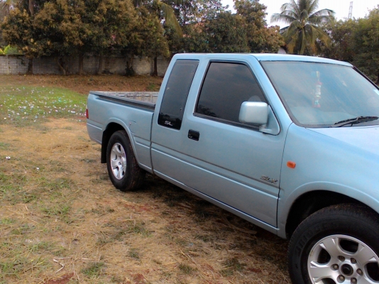 ขายด้าก้อนอายแคป เครื่อง2.5 ล้อแมก แมคลายเนอ แอร์เย็น สีสวย เพลงเพราะ 149000บาท