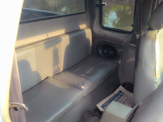 ขายด้าก้อนอายแคป เครื่อง2.5 ล้อแมก แมคลายเนอ แอร์เย็น สีสวย เพลงเพราะ 149000บาท