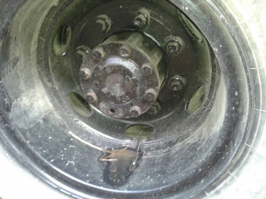 ขายไอ้หลงเทอร์โบ FN527M-TF ซีเรียล 5006 ดั้มสามมิตร เครื่องเดิม 6D16 220 แรงม้า คัสซีสวยจัดตลอดเส้น เกียร์เสื้อลาย 10 สปีด แอร์เย็น ทะเบียนพร้อมโอนครับ