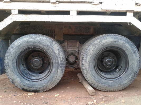 ขายไอ้หลงเทอร์โบ FN527M-TF ซีเรียล 5006 ดั้มสามมิตร เครื่องเดิม 6D16 220 แรงม้า คัสซีสวยจัดตลอดเส้น เกียร์เสื้อลาย 10 สปีด แอร์เย็น ทะเบียนพร้อมโอนครับ